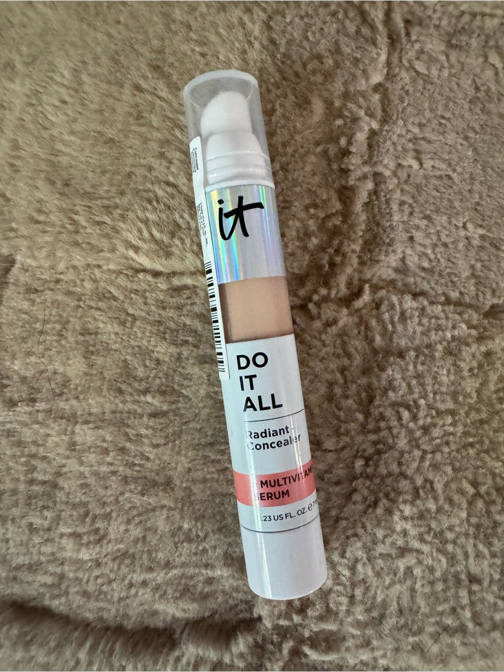 it cosmetics Do It All Radiant Concealer — Fairest Neutral